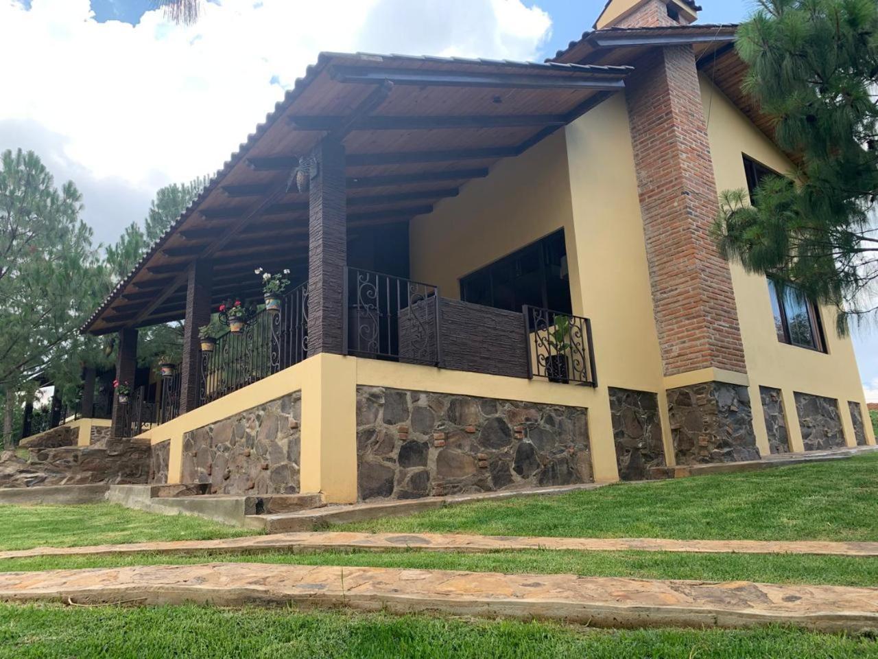 Cabana No.7 Puerta Del Bosque Mazamitla. Exteriér fotografie